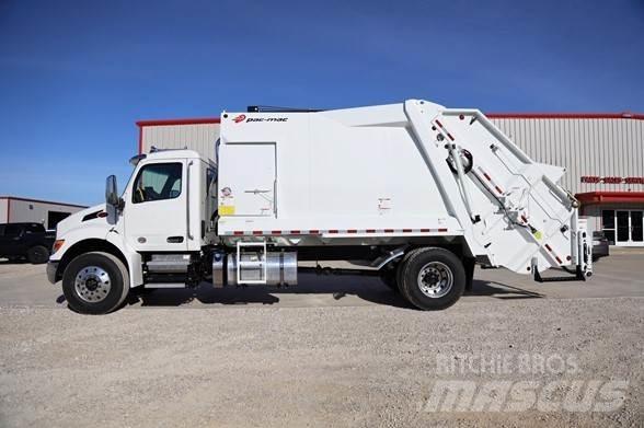 Peterbilt 537 Garbage Trucks / Recycling Trucks