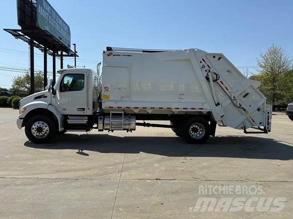 Peterbilt 537 Garbage Trucks / Recycling Trucks