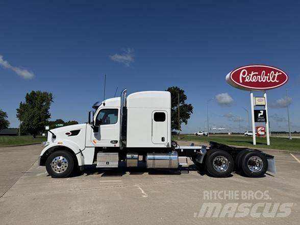 Peterbilt 567 Conventional Trucks / Tractor Trucks