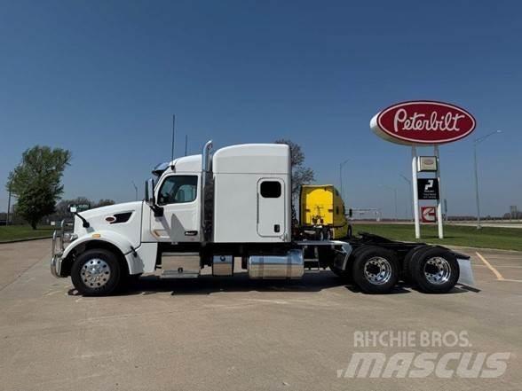 Peterbilt 567 Conventional Trucks / Tractor Trucks