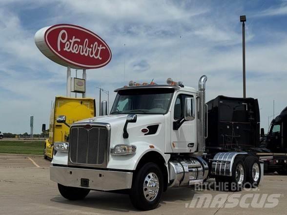 Peterbilt 567 Conventional Trucks / Tractor Trucks