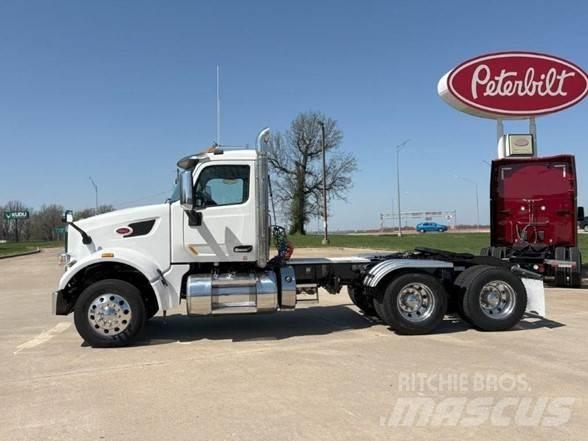Peterbilt 567 Conventional Trucks / Tractor Trucks