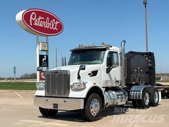 Peterbilt 567 Conventional Trucks / Tractor Trucks