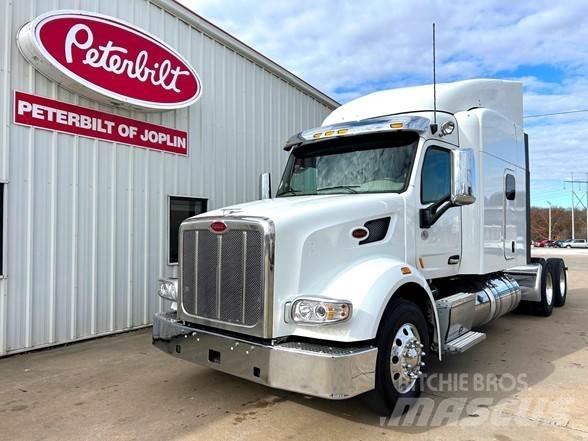Peterbilt 567 Conventional Trucks / Tractor Trucks