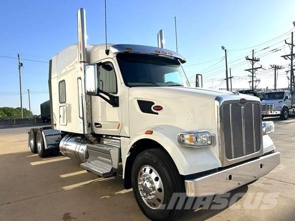 Peterbilt 567 Conventional Trucks / Tractor Trucks
