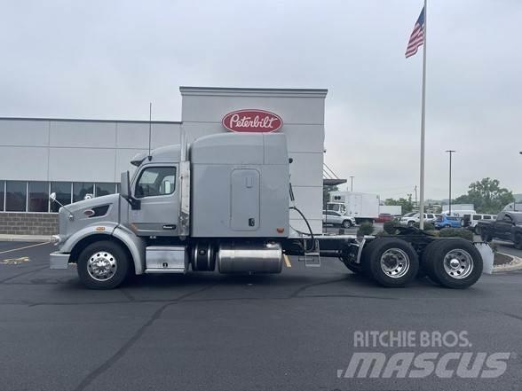 Peterbilt 567 Conventional Trucks / Tractor Trucks