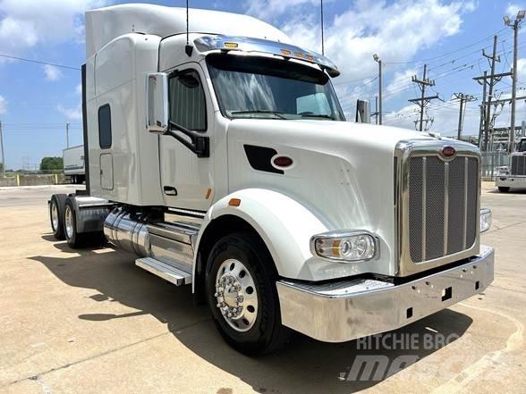 Peterbilt 567 Conventional Trucks / Tractor Trucks