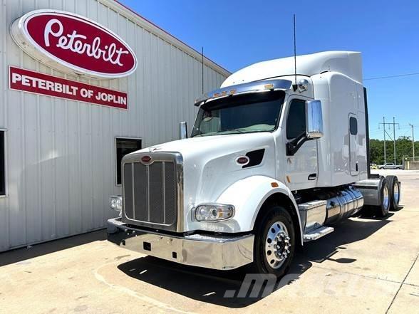 Peterbilt 567 Conventional Trucks / Tractor Trucks