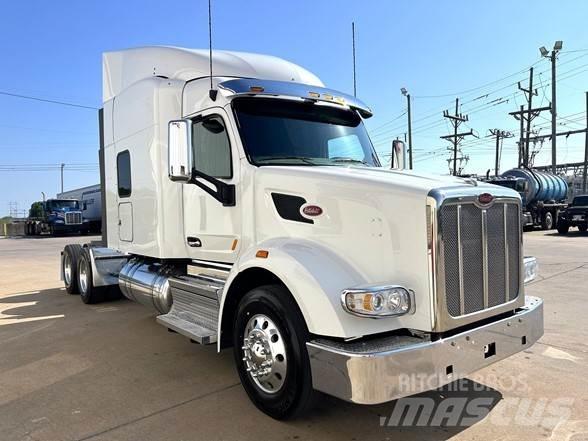 Peterbilt 567 Conventional Trucks / Tractor Trucks