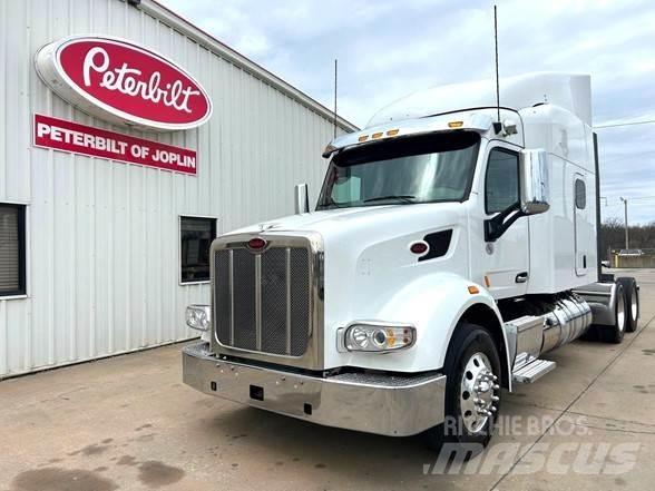 Peterbilt 567 Conventional Trucks / Tractor Trucks