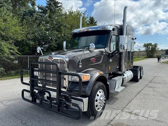 Peterbilt 567 Conventional Trucks / Tractor Trucks