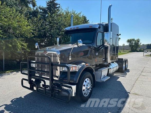 Peterbilt 567 Conventional Trucks / Tractor Trucks