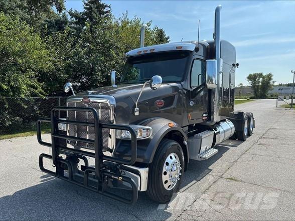 Peterbilt 567 Conventional Trucks / Tractor Trucks
