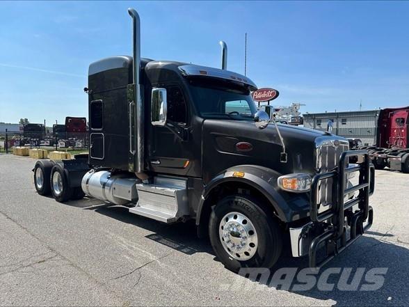 Peterbilt 567 Conventional Trucks / Tractor Trucks