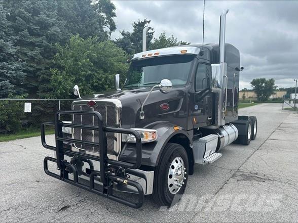 Peterbilt 567 Conventional Trucks / Tractor Trucks