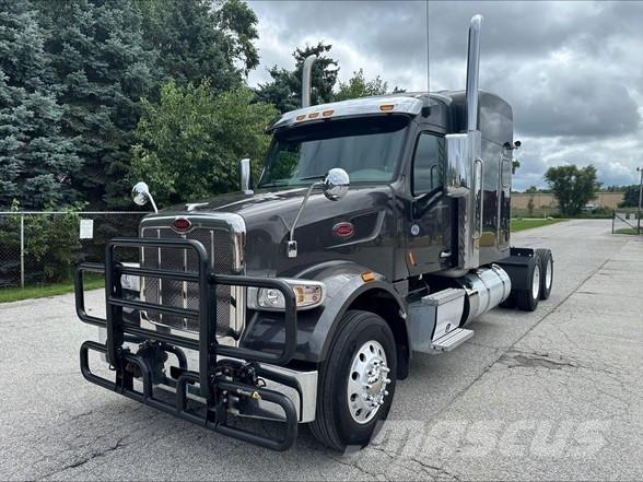 Peterbilt 567 Conventional Trucks / Tractor Trucks