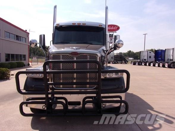 Peterbilt 567 Conventional Trucks / Tractor Trucks