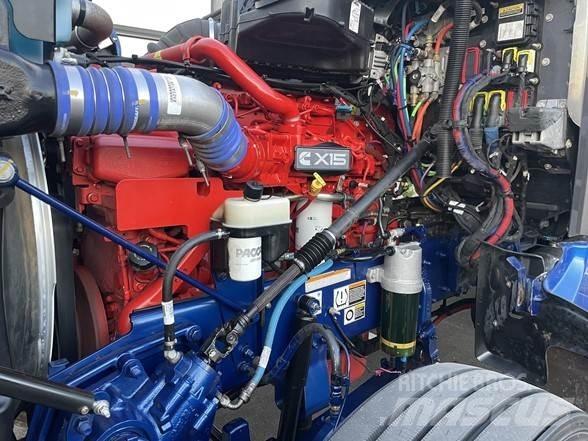 Peterbilt 567 Conventional Trucks / Tractor Trucks