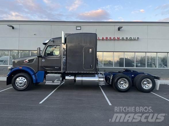 Peterbilt 567 Conventional Trucks / Tractor Trucks