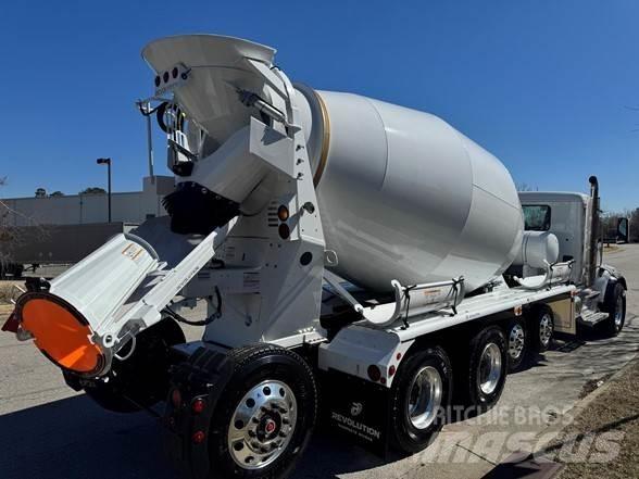 Peterbilt 567 Other