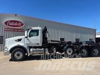 Peterbilt 567 Garbage Trucks / Recycling Trucks