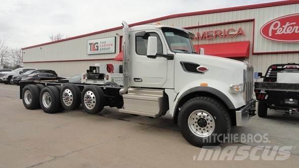 Peterbilt 567 Dump Trucks