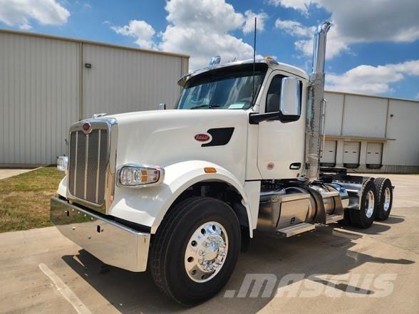 Peterbilt 567 Conventional Trucks / Tractor Trucks