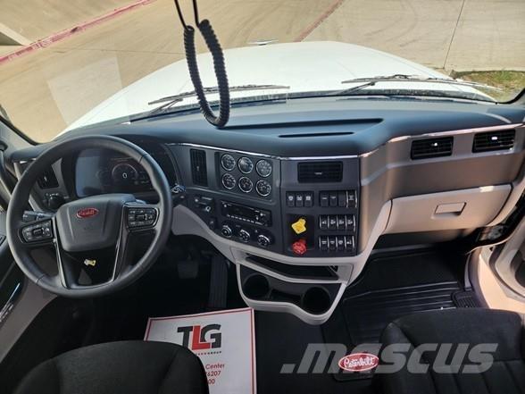 Peterbilt 567 Conventional Trucks / Tractor Trucks