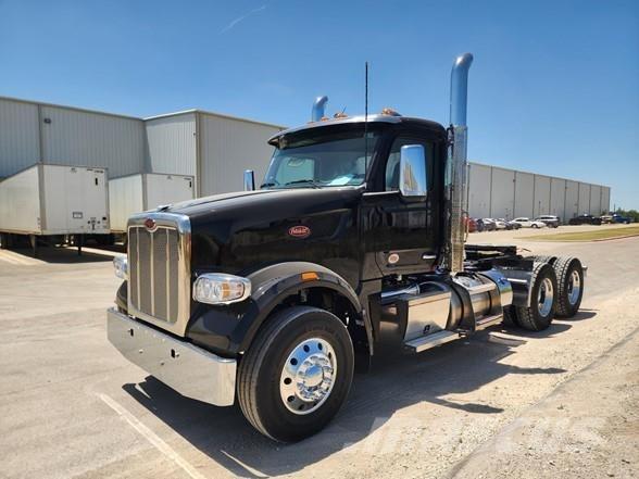 Peterbilt 567 Conventional Trucks / Tractor Trucks