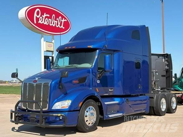 Peterbilt 579 Conventional Trucks / Tractor Trucks