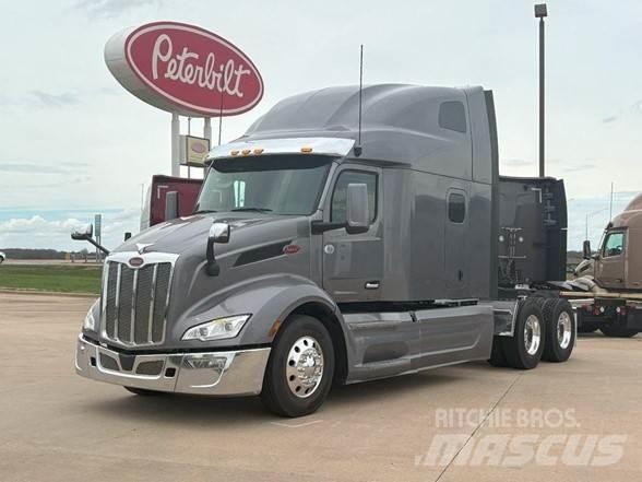 Peterbilt 579 Conventional Trucks / Tractor Trucks