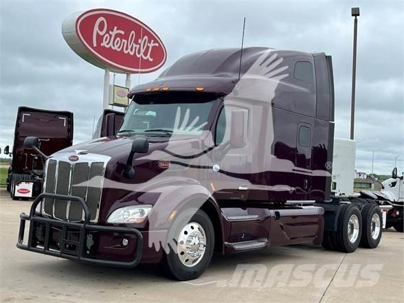 Peterbilt 579 Conventional Trucks / Tractor Trucks
