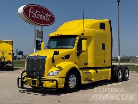 Peterbilt 579 Conventional Trucks / Tractor Trucks