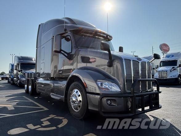 Peterbilt 579 Conventional Trucks / Tractor Trucks