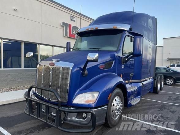 Peterbilt 579 Conventional Trucks / Tractor Trucks
