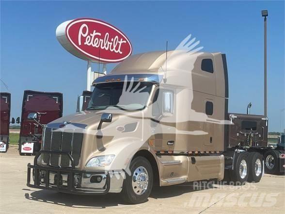 Peterbilt 579 Conventional Trucks / Tractor Trucks