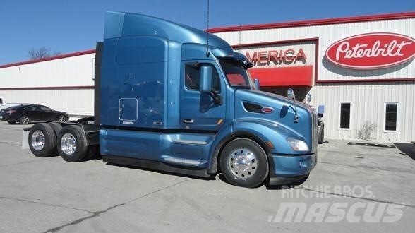Peterbilt 579 Conventional Trucks / Tractor Trucks
