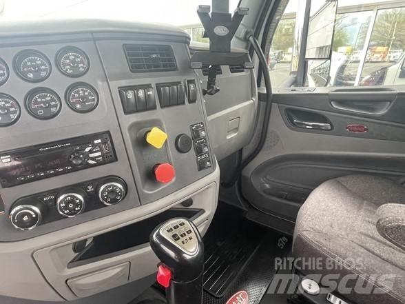 Peterbilt 579 Conventional Trucks / Tractor Trucks