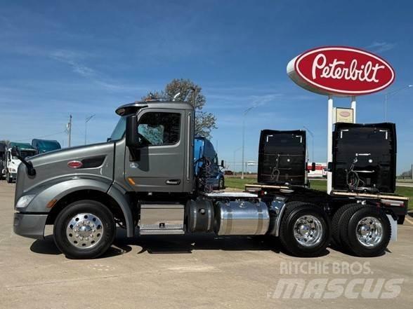 Peterbilt 579 Conventional Trucks / Tractor Trucks
