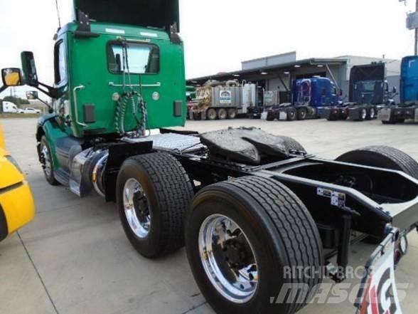 Peterbilt 579 Conventional Trucks / Tractor Trucks