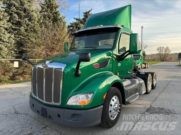 Peterbilt 579 Conventional Trucks / Tractor Trucks