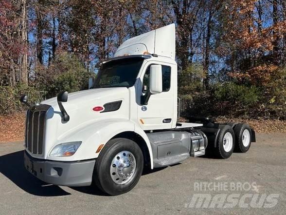 Peterbilt 579 Conventional Trucks / Tractor Trucks