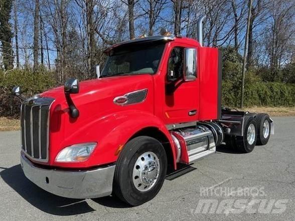 Peterbilt 579 Conventional Trucks / Tractor Trucks