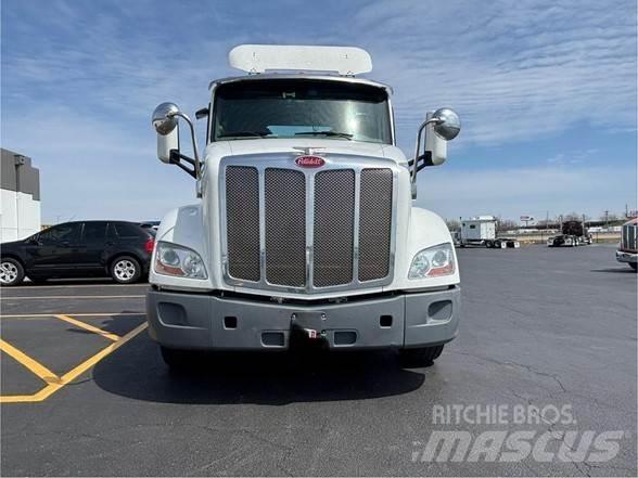 Peterbilt 579 Conventional Trucks / Tractor Trucks