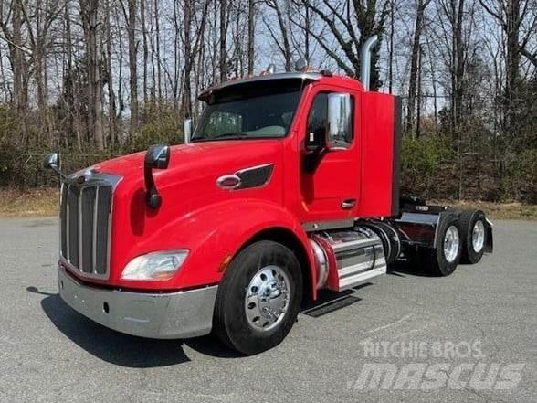 Peterbilt 579 Conventional Trucks / Tractor Trucks
