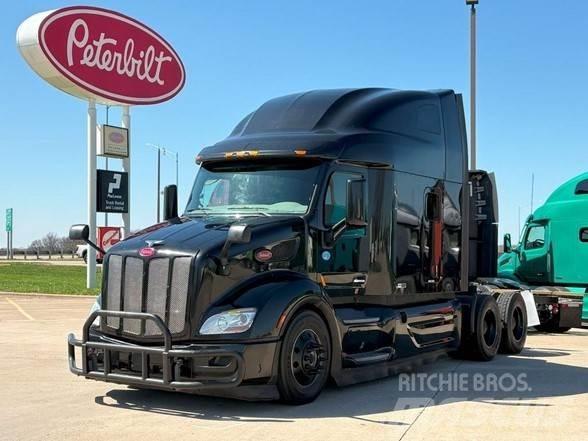 Peterbilt 579 Conventional Trucks / Tractor Trucks
