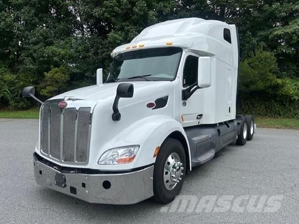 Peterbilt 579 Conventional Trucks / Tractor Trucks