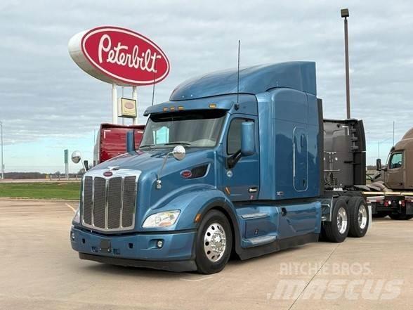 Peterbilt 579 Conventional Trucks / Tractor Trucks