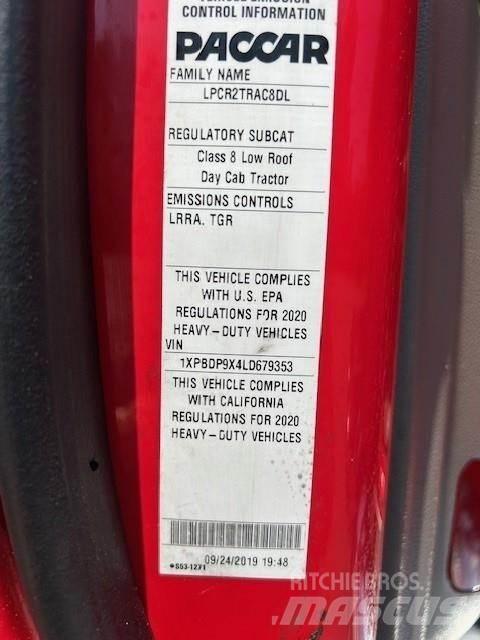 Peterbilt 579 Conventional Trucks / Tractor Trucks
