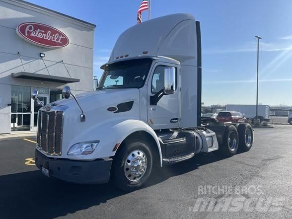 Peterbilt 579 Conventional Trucks / Tractor Trucks